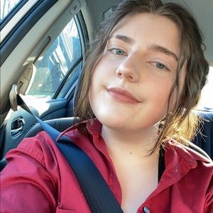 Meet your Posher, Riley